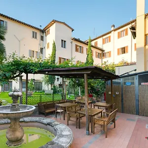 Archi Rossi Hostel Florencja