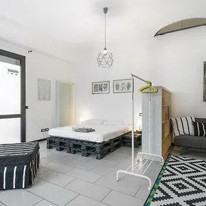  Apartamento Primopiano - Belinzaghi Italia
