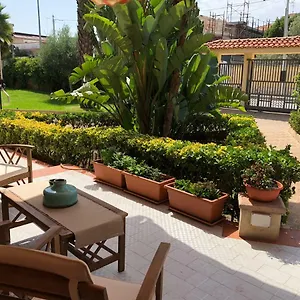 A Casa Di Giù , Syracuse Italia